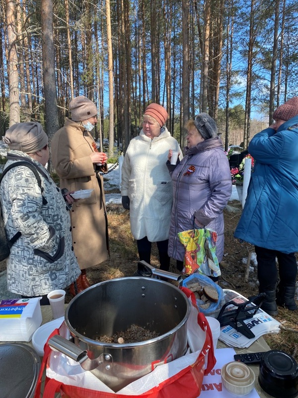 В рамках празднования Дня Победы в с.Ковдозеро и с.п.Зареченск прошла акция «Солдатская каша» 